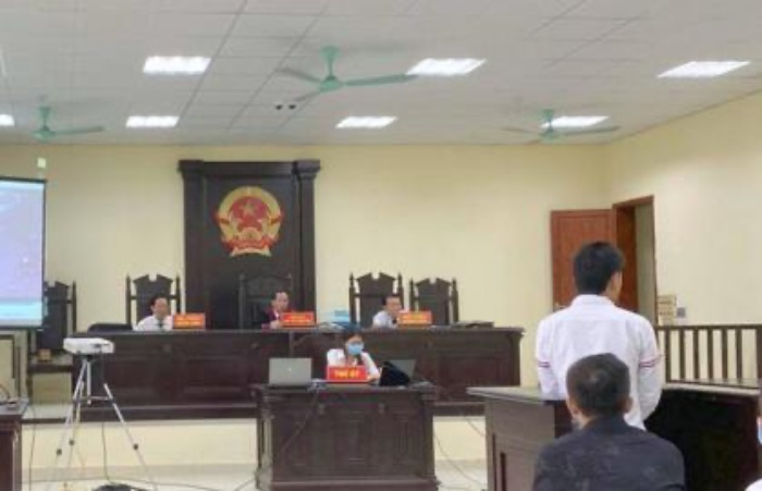 Vụ án xô xát khi giao hữu bóng đá: Bị hại thành nhân chứng? - 1