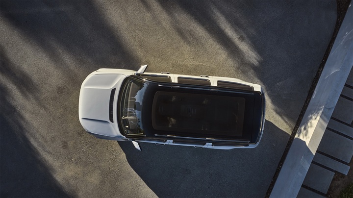 Jeep Grand Wagoneer - xe SUV tràn ngập công nghệ - 8