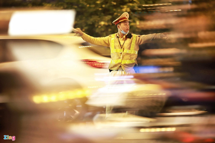 Sau khi Hà Nội mở rộng đường Trường Chinh, Ngã Tư Sở còn ùn tắc nghiêm trọng hơn - 10