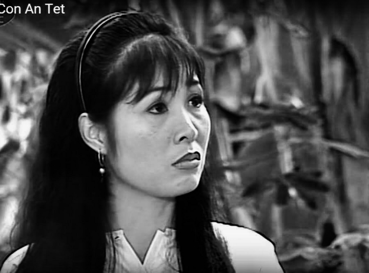 Nhan sắc kiều diễm của NSND Hồng Vân thời mới vào nghề - 5