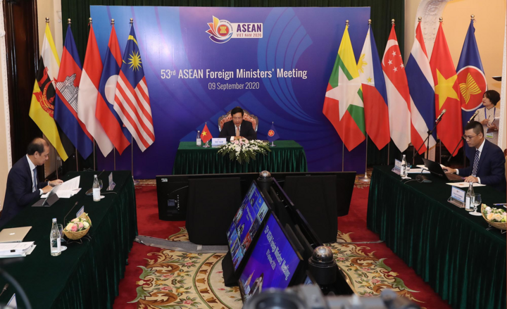 ASEAN không đặt ra vấn đề 'chọn bên' - 2