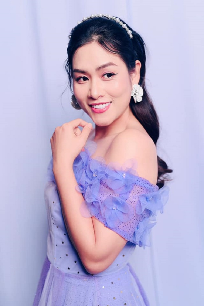 Nhan sắc, cuộc sống 3 nữ chính phim 'Phía trước là bầu trời' sau 19 năm - 12