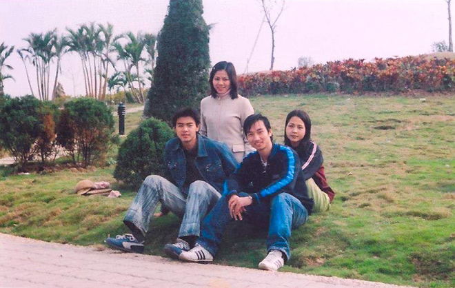 Tuấn Tú 'Về nhà đi con' tiếc nuối khi từ giã nghề cầu thủ - 2