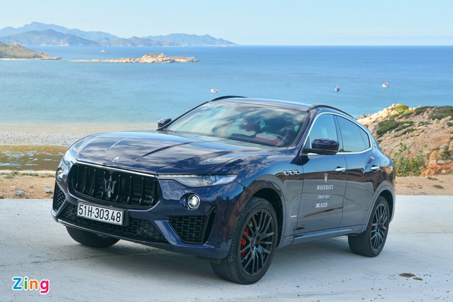 Maserati tiết lộ mẫu SUV hạng sang cỡ nhỏ mới - 2