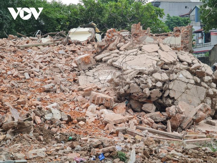 Căn biệt thự trạm phát sóng bản Tuyên ngôn độc lập bị phá bỏ - 10