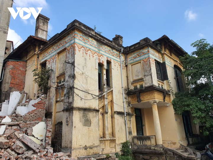 Căn biệt thự trạm phát sóng bản Tuyên ngôn độc lập bị phá bỏ - 2