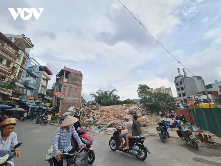 Căn biệt thự trạm phát sóng bản Tuyên ngôn độc lập bị phá bỏ - 3