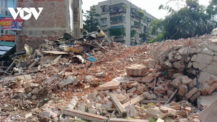 Căn biệt thự trạm phát sóng bản Tuyên ngôn độc lập bị phá bỏ - 5