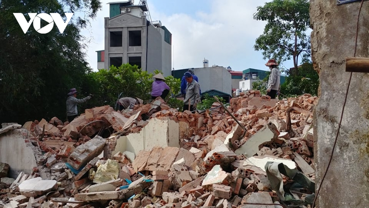 Căn biệt thự trạm phát sóng bản Tuyên ngôn độc lập bị phá bỏ - 9