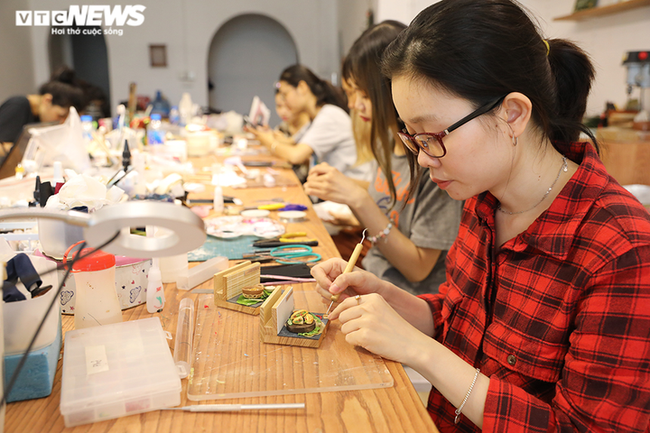 Những món ăn siêu tí hon làm bằng đất sét của cô gái 9X - 2