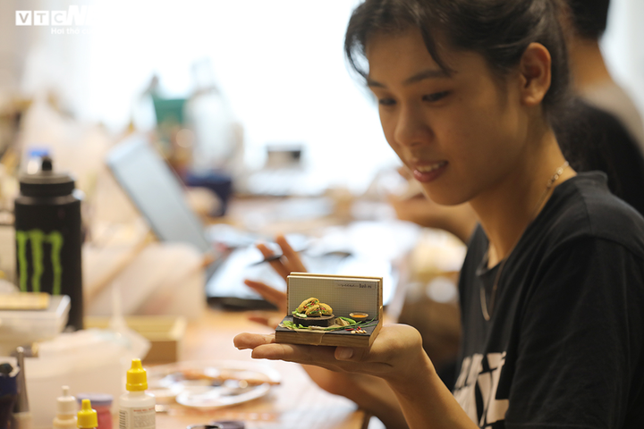 Những món ăn siêu tí hon làm bằng đất sét của cô gái 9X - 4