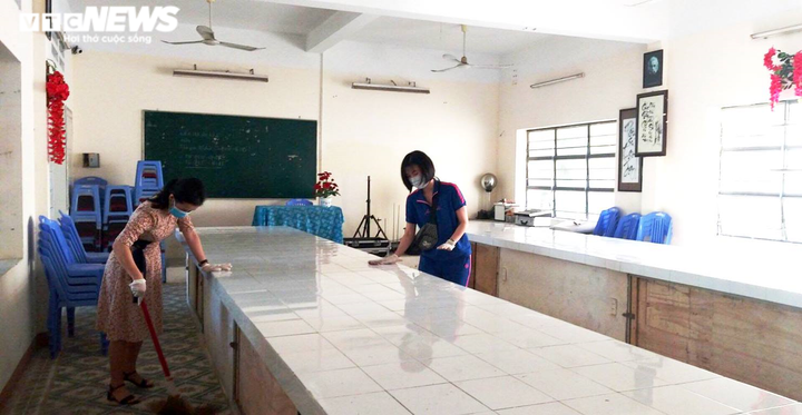 Các trường ở Đà Nẵng chuẩn bị đón học sinh đi học trở lại thế nào? - 7