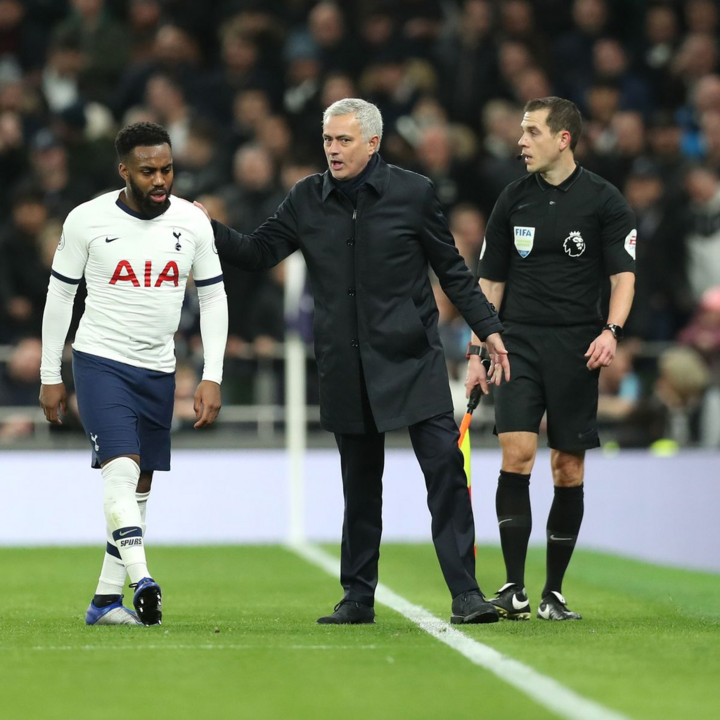 HLV Mourinho thăng hoa hay lụi tàn ở mùa này? - 3