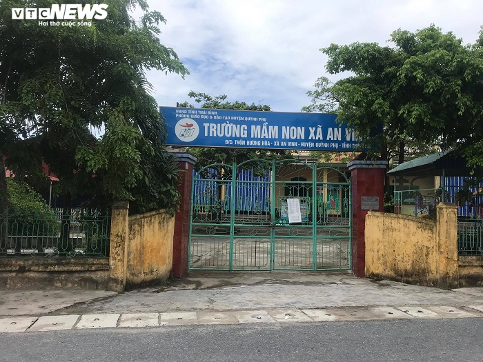 Bé 21 tháng tuổi ở Thái Bình bị bạn cắn tím người: Hiệu trưởng lên tiếng - 1