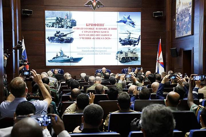 Nga – Trung tập trận chiến lược Kavkaz 2020, hơn 80.000 quân tham gia - 1