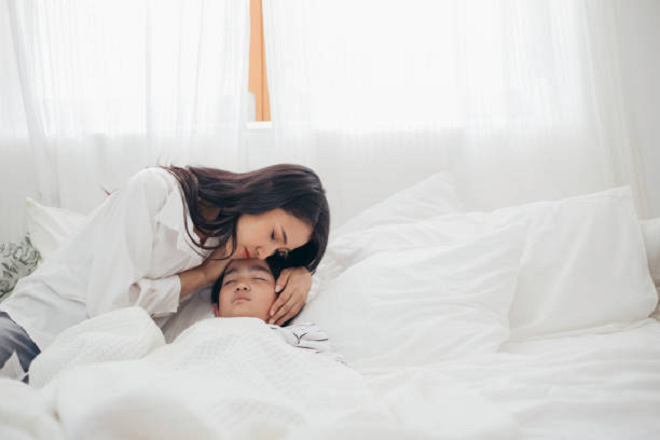 Điều gì có trong miếng dán hạ sốt thông minh được các mẹ Việt tin dùng? - 1