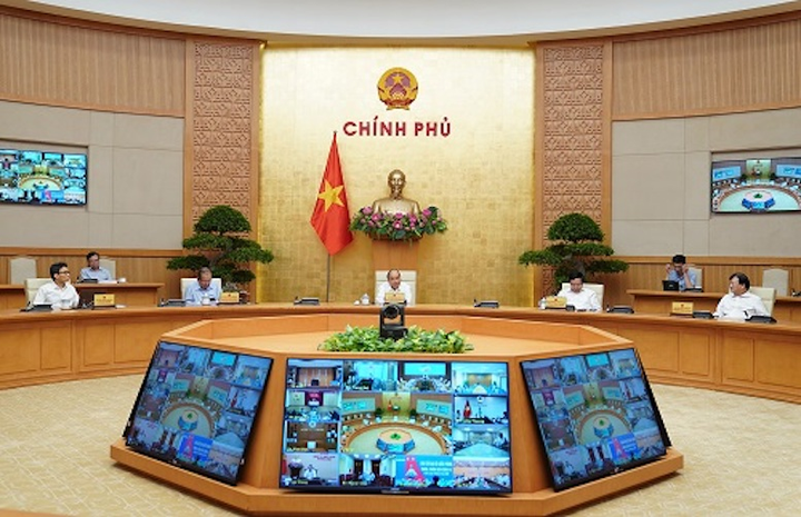 Thủ tướng: Đừng để xảy ra lây nhiễm trong cộng đồng do mở cửa bước đầu - 2