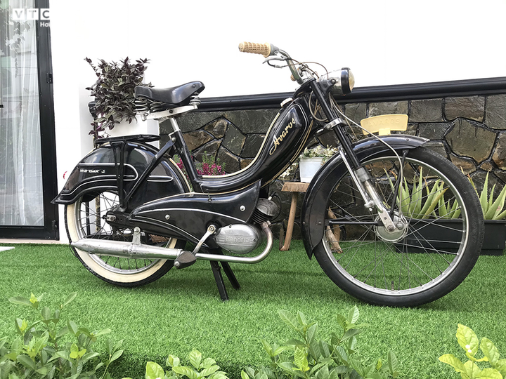 Chàng trai 8x sở hữu bộ sưu tập Mobylette lớn nhất miền Tây - 3