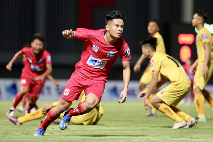 Khai mạc VCK U17 Quốc gia 2020: U17 PVF thắng phút bù giờ - 1