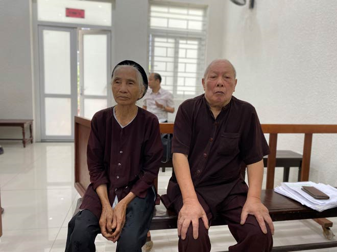 Con dâu khai tử bố mẹ chồng: Vụ án có dấu hiệu hình sự - 1