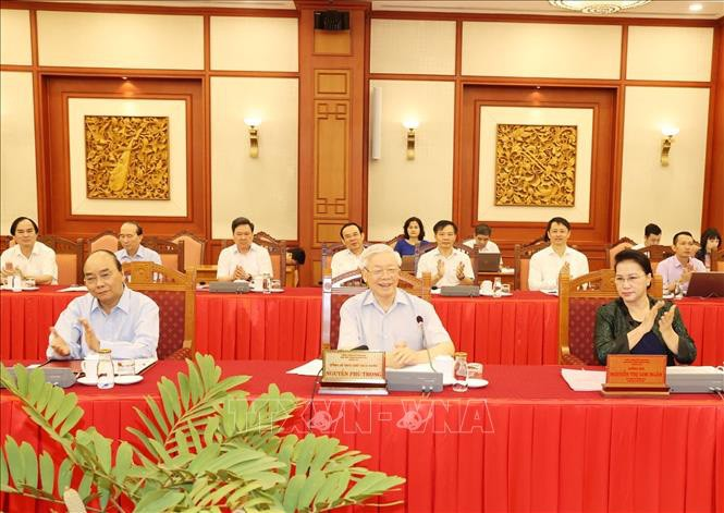 Tổng Bí thư, Chủ tịch nước chủ trì buổi làm việc với Thường vụ Thành ủy Hà Nội - 3