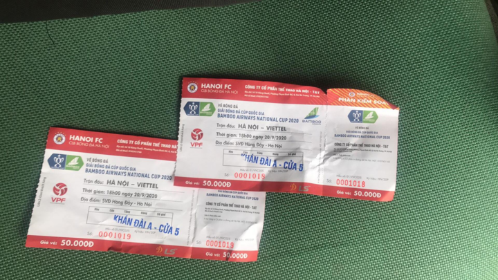 CĐV chen nhau mua vé xem Quang Hải, Bùi Tiến Dũng đá chung kết Cúp Quốc gia - 5