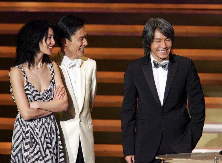 Vì sao Châu Tinh Trì mất 7 năm xin đóng vai phụ, vai xác chết? - 4