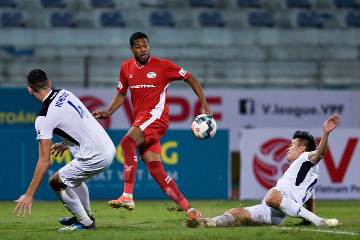Chuyên gia: 'Quang Hải đang trở lại với đúng diện mạo của mình' - 2