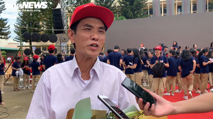 Bố á quân Olympia năm thứ 20: 'Quốc Anh thi như vậy là tuyệt lắm rồi' - 1