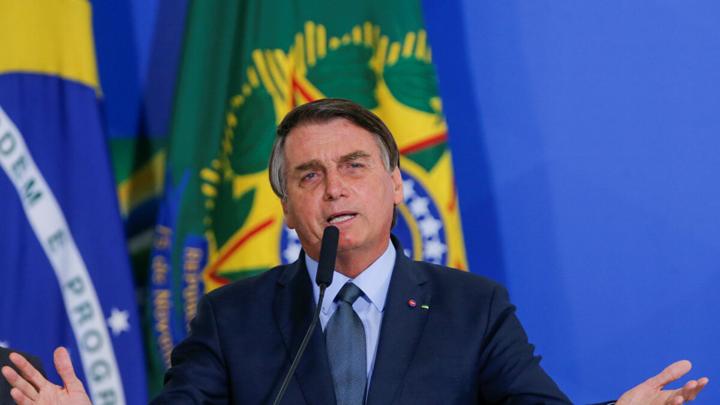 Tổng thống Brazil tiếp tục lên bàn mổ - 1