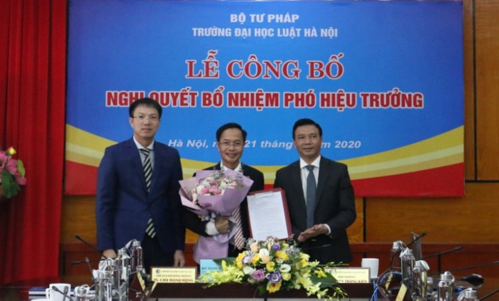 Đại học Luật Hà Nội có phó hiệu trưởng mới - 1