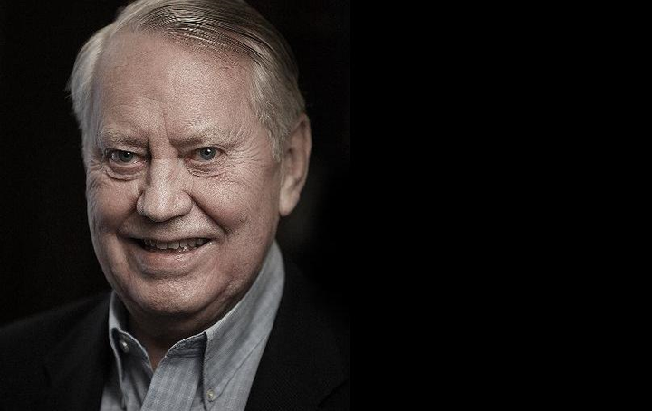 Những tỷ phú từng hỗ trợ hàng triệu USD cho các quỹ ở Việt Nam - 1