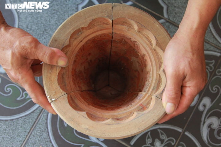 Nghệ nhân duy nhất của làng mộc đau đáu giữ nghề đục khuôn bánh trung thu - 7