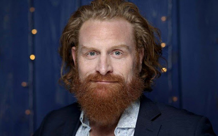 Bệnh nhân 17 đã đọc về ứng xử khiêm tốn của người giàu thế giới nhiễm COVID-19? - 4