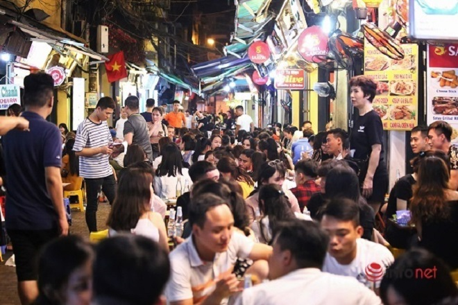 Thủ tướng tiếp tục gửi công điện yêu cầu không được lơ là phòng chống COVID-19 - 1
