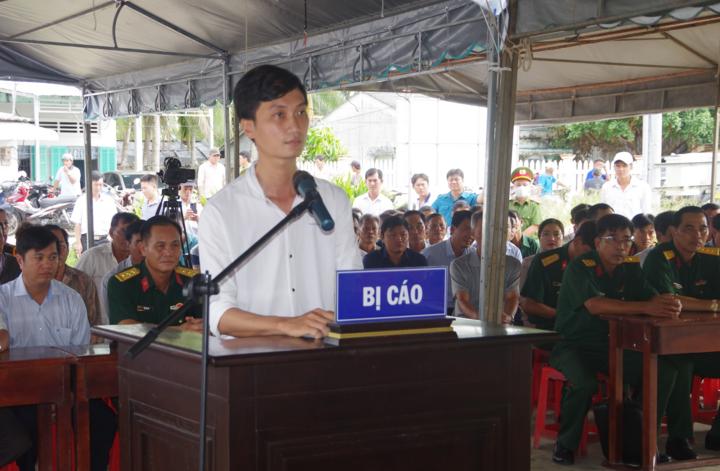 Nam thanh niên lĩnh án tù vì 2 lần trốn nghĩa vụ quân sự - 1