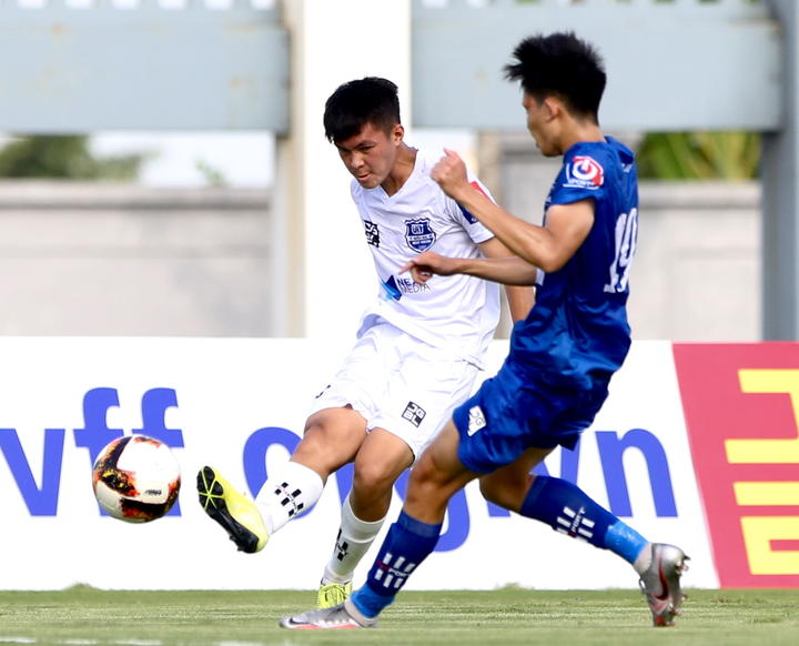 Loại U17 HAGL, U17 Học viện Nutifood xuất sắc vào chung kết U17 Quốc gia - 1