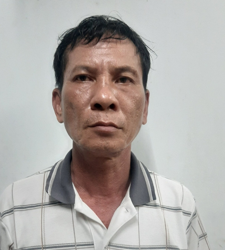 Bắt kẻ đánh thuốc mê, cướp 5 chỉ vàng của người phụ nữ trên xe khách - 1