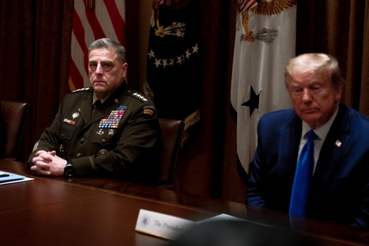 Tổng thống Trump không hứa chuyển giao quyền lực, Lầu Năm Góc 'lo sốt vó' - 1