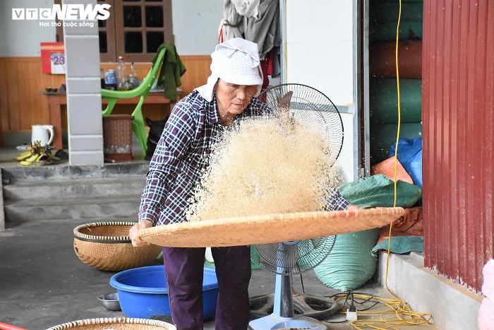 Làng cốm đất Cảng rộn ràng ngày Tết Trung thu - 9