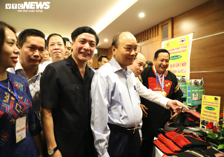 Thủ tướng: Cần tăng cường ứng dụng khoa học công nghệ vào sản xuất ở Tây Nguyên - 3