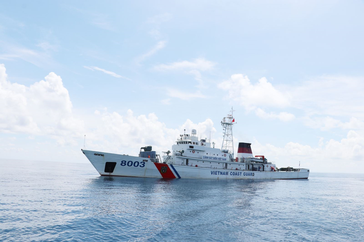 Ảnh: Những con tàu hiện đại của Cảnh sát biển Việt Nam - 5