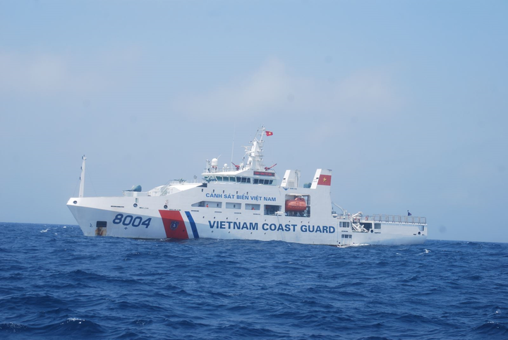 Ảnh: Những con tàu hiện đại của Cảnh sát biển Việt Nam - 1