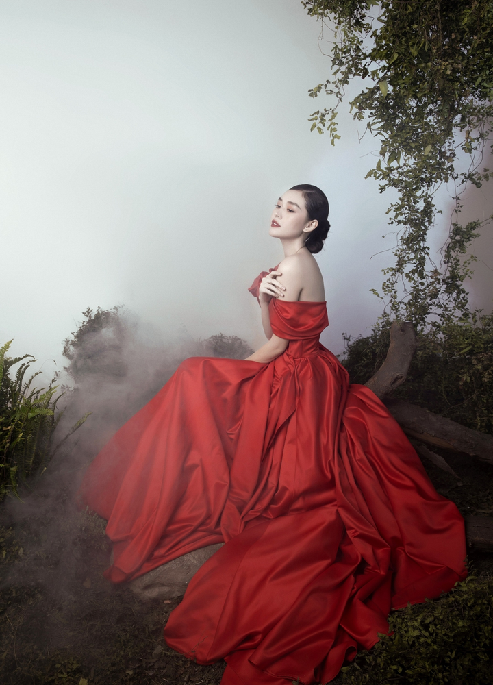 Vẻ đẹp liêu trai của Á hậu Tường San trong bộ ảnh đón Trung thu - 8