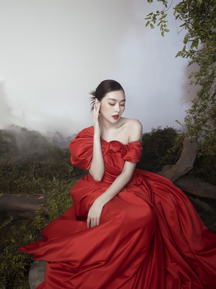 Vẻ đẹp liêu trai của Á hậu Tường San trong bộ ảnh đón Trung thu - 9