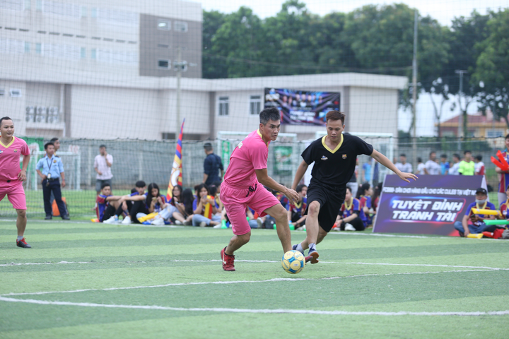 400 fan Barcelona tham gia ngày hội 'Tuyệt đỉnh tranh tài' - 5