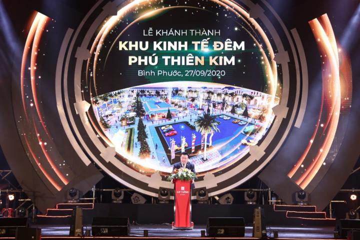 Khánh thành Khu kinh tế đêm đầu tiên tại thành phố Đồng Xoài - 2