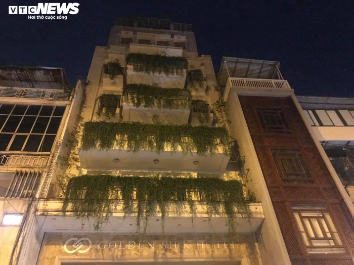 Buồn thảm loạt khách sạn đêm không sáng đèn trên phố cổ Hà Nội - 2