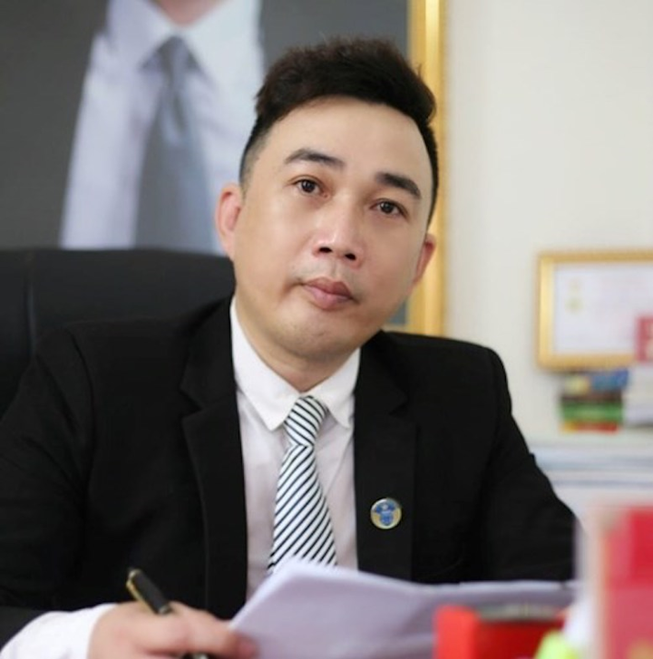 Cố tình vượt tàu hoả bất chấp tính mạng 45 đứa trẻ, tài xế bị xử lý thế nào? - 2