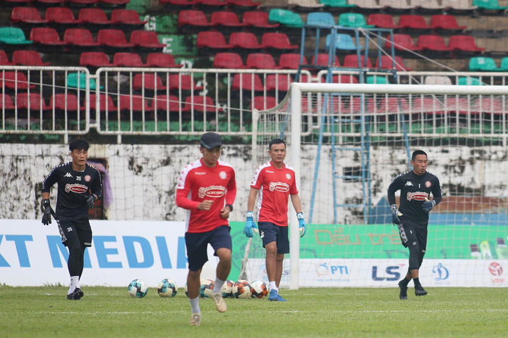 CLB TP.HCM cất hết cầu thủ mượn của HAGL ở nhà khi đến Pleiku - 6